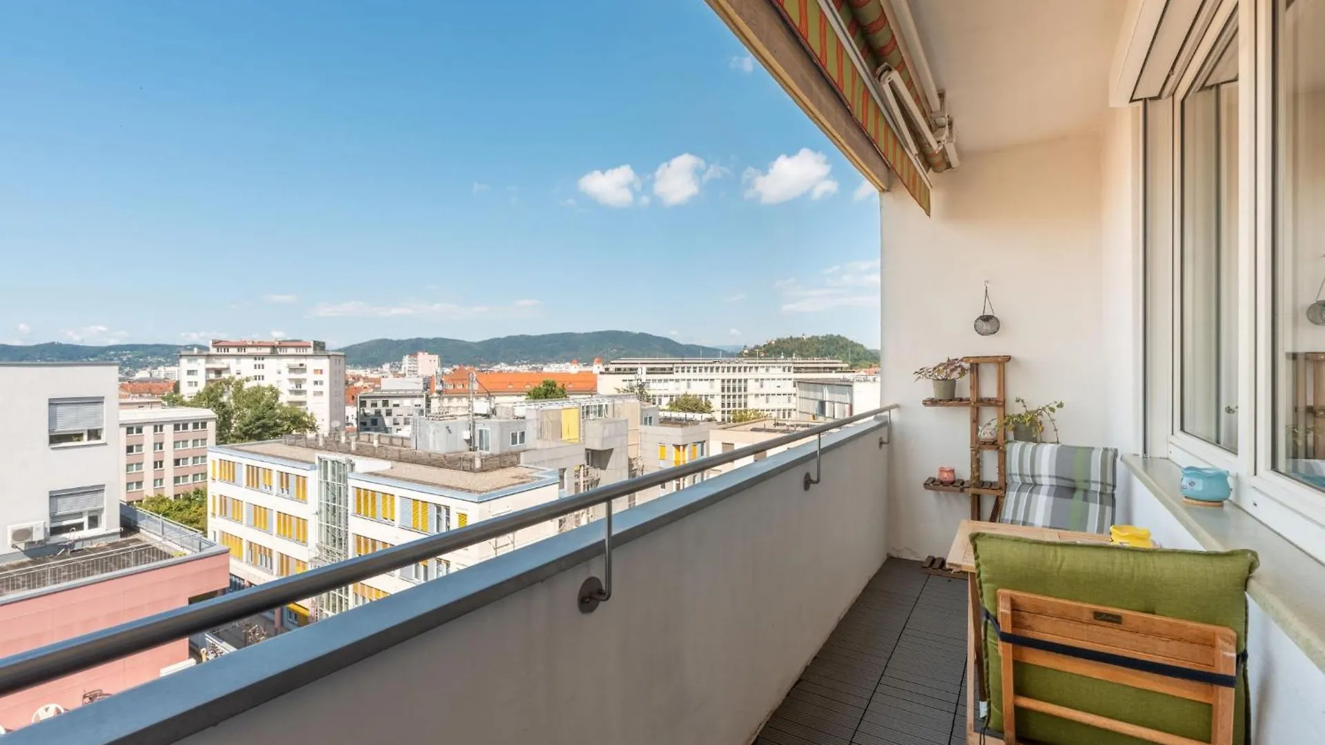 Tamliving Zentrum Luxus Parken Messe Wifi Traumaussicht Sunrise&Sunset غراتس شقة